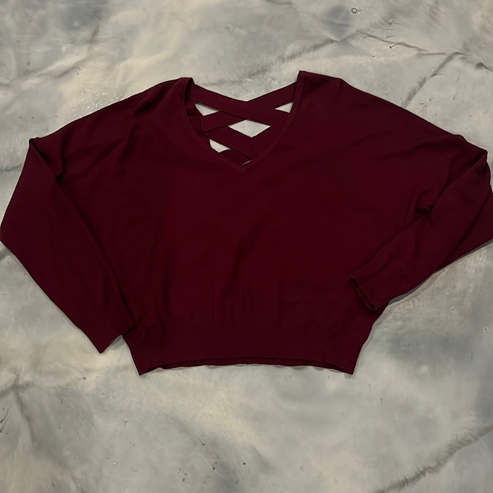 Maroon sweater